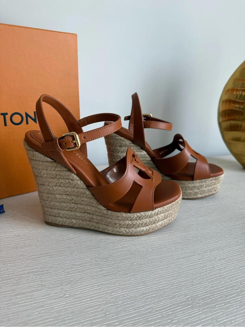 NEW! Louis Vuitton Isolde Wedge Sandals- cognac Leather